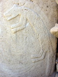 Gobekli-Tepe-Fuchs-Pfeiler_1334272816 Gobekli-Tepe-Fuchs-Pfeiler_1334272816